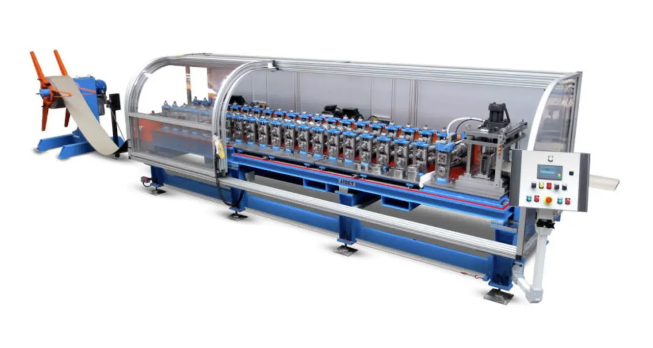 Clip-On Facade Clapboard Roll Forming Machine in France