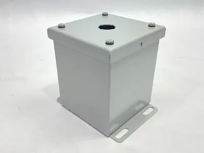 USED SAGINAW CONTROL & ENGINEERING PUSHBUTTON ENCLOSURE 4" X 4"