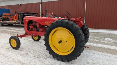 USED 1952 MASSEY-HARRIS 44GR