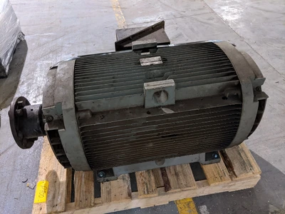 GE 5KS449AL243 300HP; 1790RPM; 460V; Frame: 449T