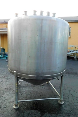 USED APV CREPACO TANK 1000 GALLON