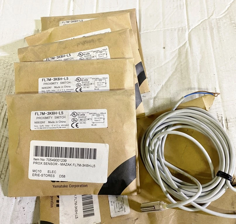 MAZAK FL7M-3K6H-L5 PROXIMITY SENSOR