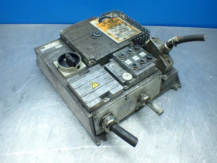 Used SEW EURODRIVE MQD2A/MM30D/Z38G0/AGB3 Variable Speed Drives Ohio US | HGR 24 #838772