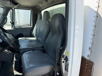 Used 2005 INTERNATIONAL 4300 SBA4X2 Box trucks Indiana US | Miedema Asset Management Group #1414578