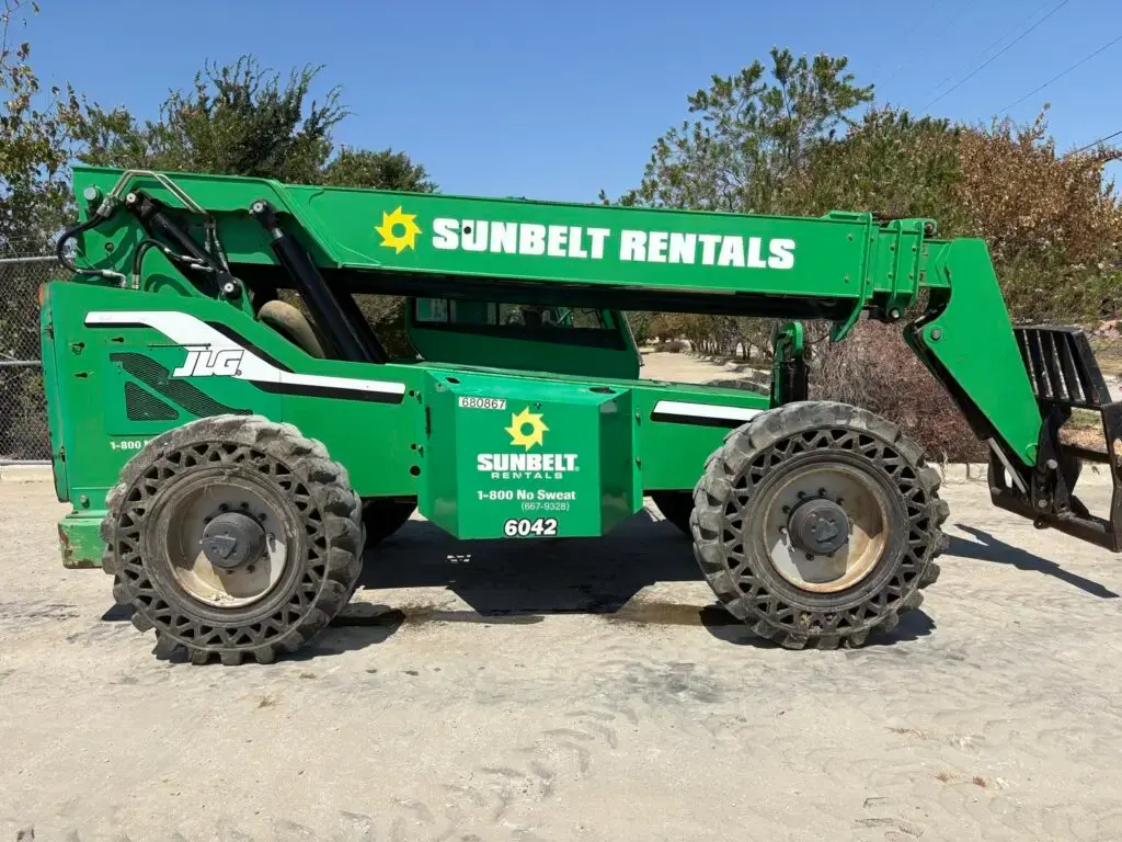 Used 2015 SKYTRAK 6042 Aerial Work Platforms Texas US | 4K Lift Co #1503926