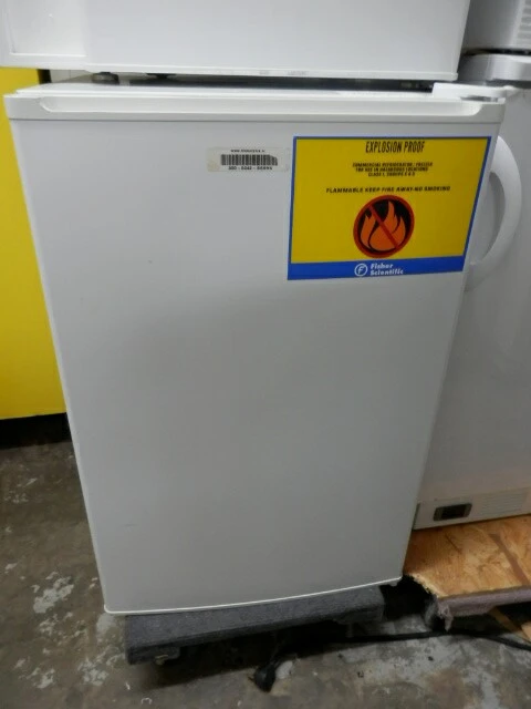 Used FISHER SCIENTIFIC _UNKNOWN_ Lab Freezers California US | Biotech Equipment Sales #1464374