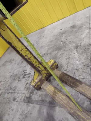 2,000 LB x 42" x 48" NATIONAL IND PALLET LIFTER CRANE ATTACHEMENT: STOCK #22369