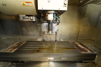 2013 MILLTRONICS VM25XP Vertical Milling Center | Levy Recovery Group (5)