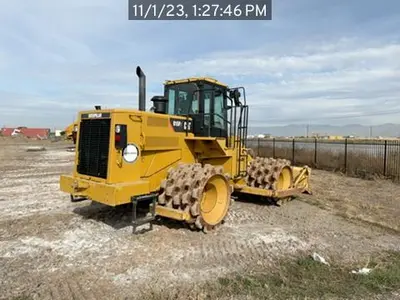 USED 2016 Caterpillar 815F2