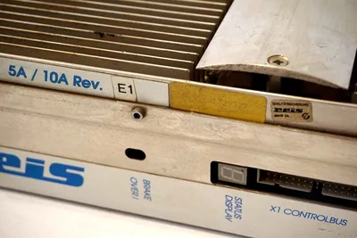 USED REIS ROBOTICS IRT 1405 5A/10A REV. E1 CONTROLBUS SERVO DRIVE 1729327