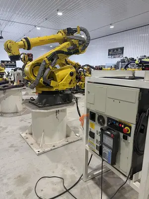 Used 2019 FANUC FANUC R-2000IC/210F Robots Michigan US | Aucto #1332199