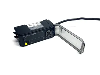 GV-21P | Keyence  Digital CMOS Laser Sensor Amplifier Main Unit, PNP, M12 4-Pin 1ft - Used