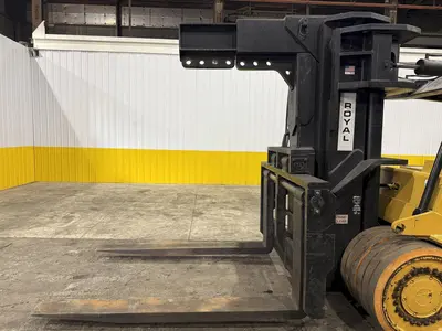 50,000/70,000 TON CAPACITY ROYAL MODEL #RNL-50/70 TELESCOPING FORKLIFT WITH HYD BOOM JIB: STOCK #23652