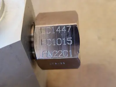NEW KOMATSU XA2283