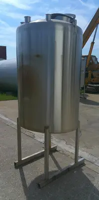 SPC9357  Tank 250 gallon vertical tank, 304 SS, slope