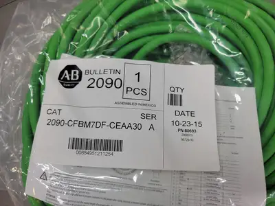 USED Allen-Bradley 2090-CFBM7DF-CEAA30