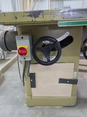 66 | Powermatic | Table Saws