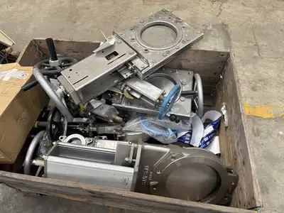 Used _UNKNOWN_ _UNKNOWN_ Misc Industrial Equipment FR | Apex Auctions #1552382