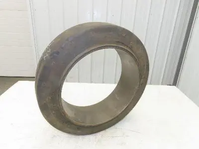 Super Solid 18x5x12-1/8 Forklift Tire Smooth Press-on Black