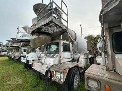 Used 2007 ADVANCE FD3000 Concrete Mixer Trucks Florida US | Big D Heavy Equipment #1556962