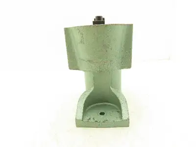Bison 1115-50 CNC Tool Holder Vise CAT 50 Cast Iron Clamping Tool Changer