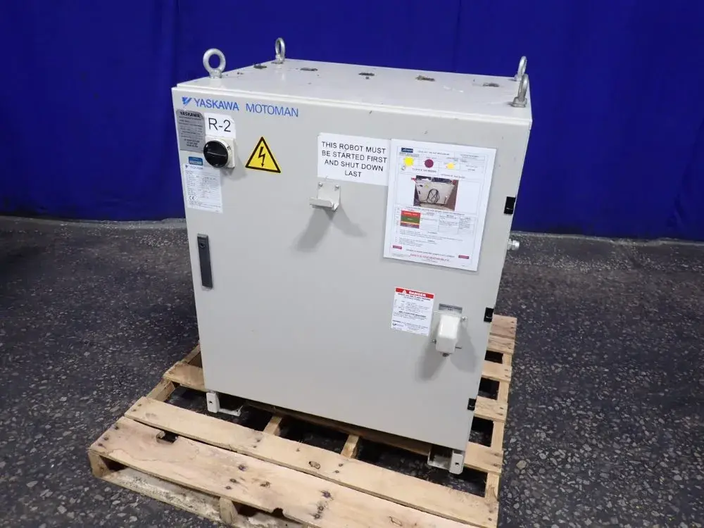 Used YASKAWA ELECTRIC CORPORATION MOTOMAN DX100 Robots Ohio US | HGR 24 #867290