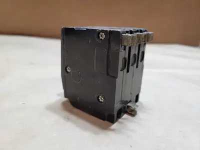 Used SQUARE D QO320 Switchgears British Columbia CA | Lenmark #1438589