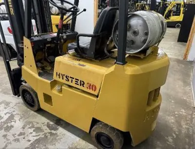 USED 1992 HYSTER S25XL