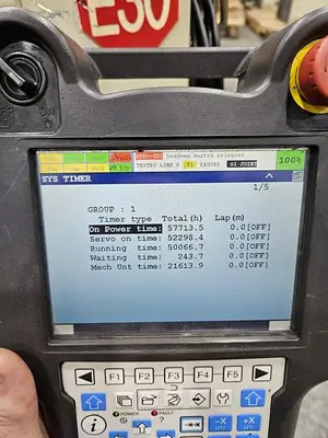 USED 2015 FANUC R-2000IC/210F