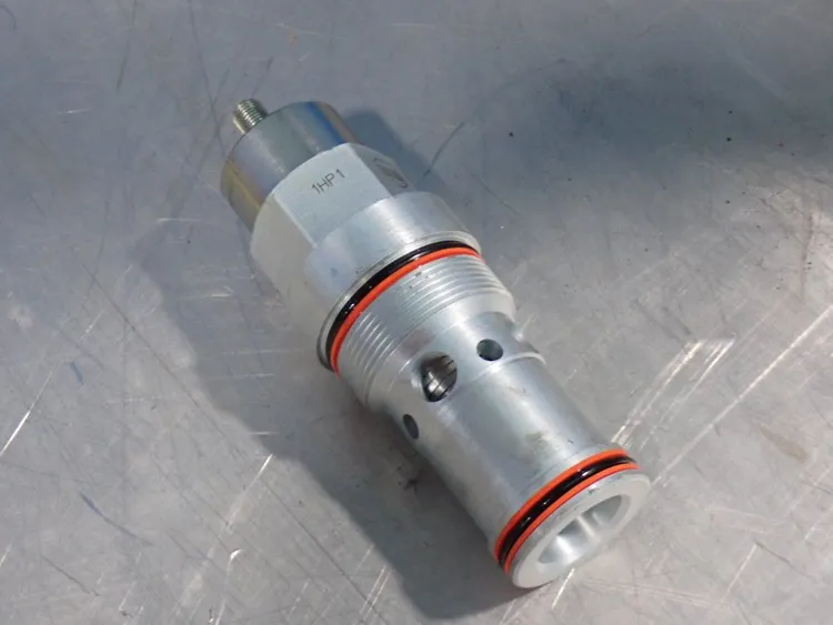 Used SUN HYDRAULICS NFFDLIN Valves/Fittings | HGR 24 #732577