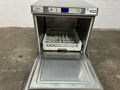 USED 2015 HOBART LXER
