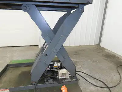 Used PENTALIFT _UNKNOWN_ Misc Lifts Indiana US | Arrow Industrial #1367364