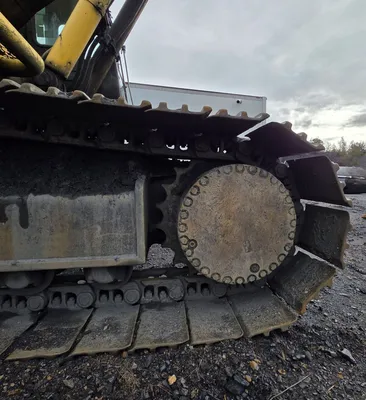 2000 KOMATSU PC400LC-6LM Excavator | Iron Listing (11)