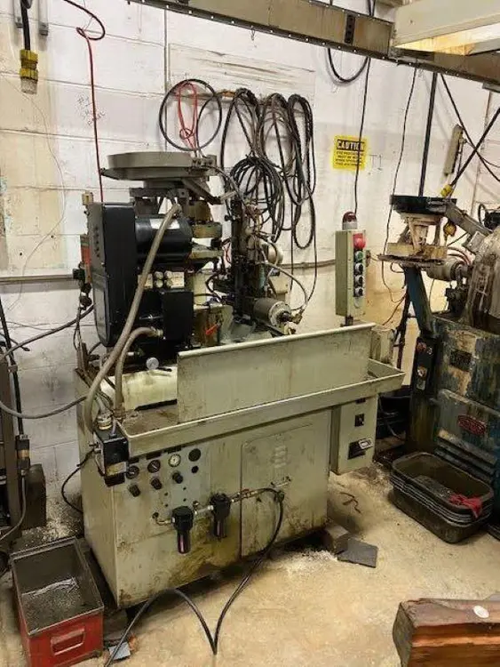 Used UNIVERSAL AUTOMATIC AS Nut Tappers | Walden Machinery #1288907