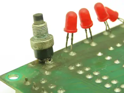 Static Control Systems LED6+1M M081/1 SCS Circuit Board PCB 110 VAC 6 Led Relay
