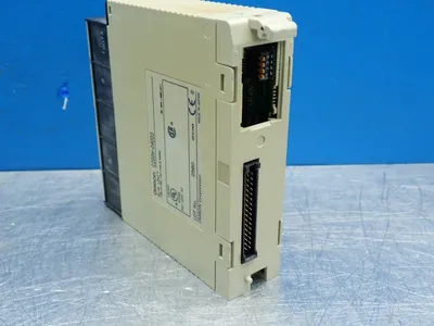USED OMRON C200HDA003