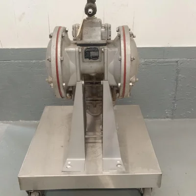 DIAPHRAGM PUMP SAND PIPER # 3327