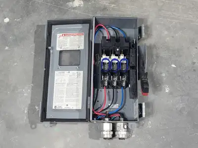 USED SQUARE D CH361AWK