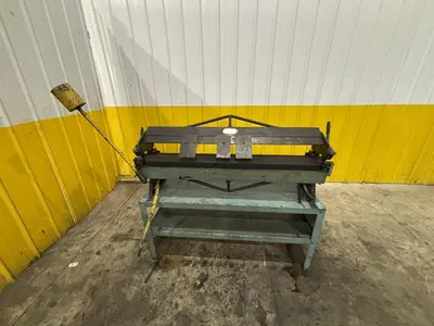 4' X 16 GAUGE ROPER WHITNEY MODEL #U416 MANUAL FINGER BOX & PAN BRAKE W/ STAND: YOBRO #23907