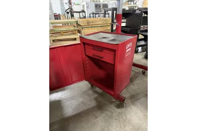 Used _UNKNOWN_ _UNKNOWN_ Work Benches Utah US | KD Auctions #1553835