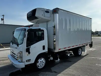 Used 2017 ISUZU NPR XD Reefer Trucks Florida US | Truck and Van Outlet #1509162
