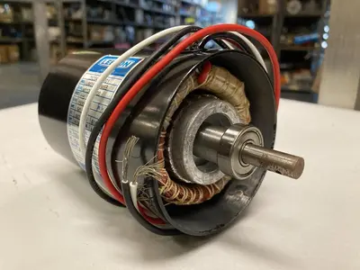 New | in-Stock LEESON UM31P17NM6B Motors (misc) | Surplus Asset Holdings #1205179