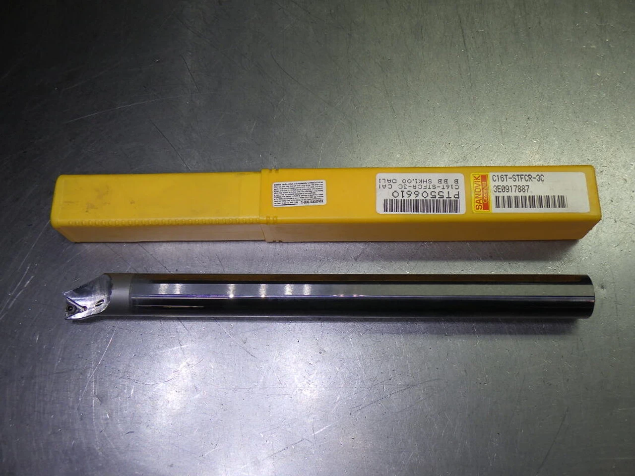 Sandvik Coolant Thru Carbide Boring Bar 1" Shank 12" OAL C16T-STFCR-3C (LOC2367)