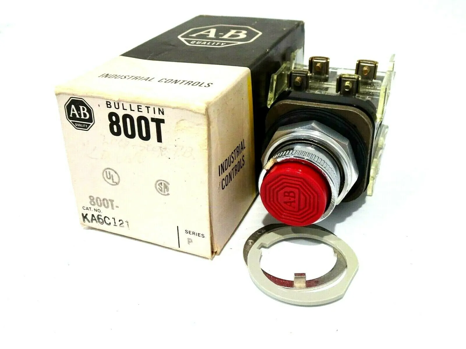 NEW ALLEN BRADLEY 800T-KA6C121 PUSH BUTTON SER.P 800TKA6C121