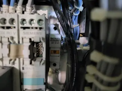 Full Voltage Non-Reversing MCC Bucket Size 2