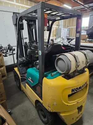 USED 2002 KOMATSU FG15HT-17