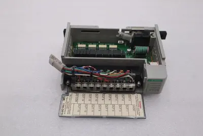 Allen Bradley 1769-OB16 SERIES B OUTPUT MODULE 1769-OB16 STOCK L-700C