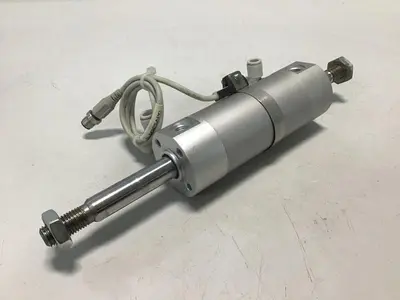 USED SMC CDG1KWBN32-30