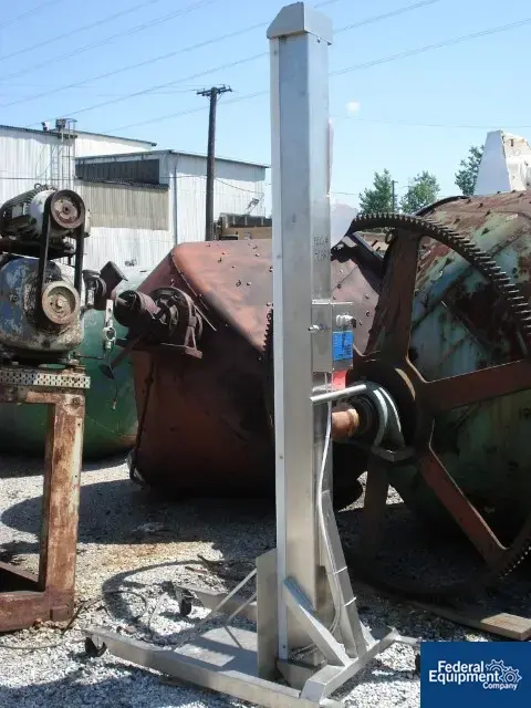 Used Metolift Metolift Platform Lifter, Model RCLM-01 Drum Dumpers & Lifts Ohio US | Federal Equipment Company #128253