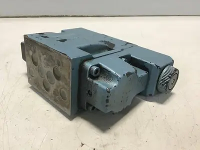 USED VICKERS DG4V-3-6C-M-U-H7-60